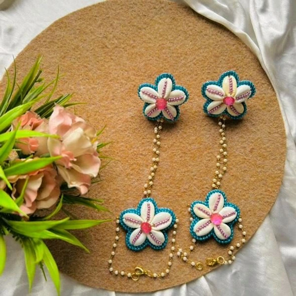 Shell Flower Hathphool  - Blue, Pair