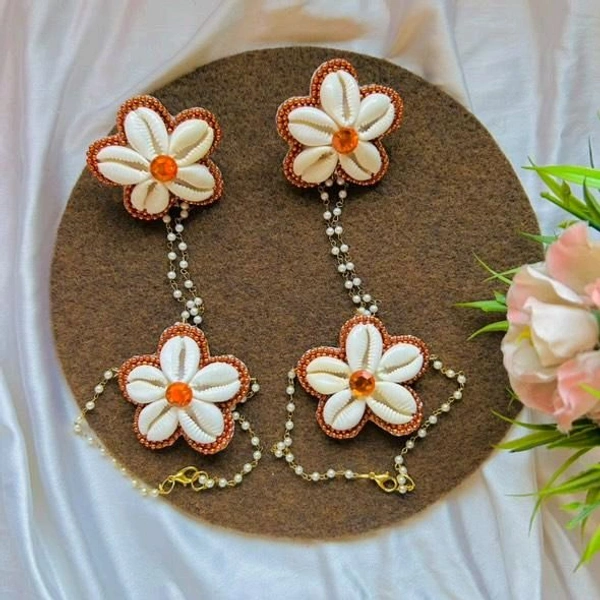 Shell Flower Hathphool  - orange, Pair