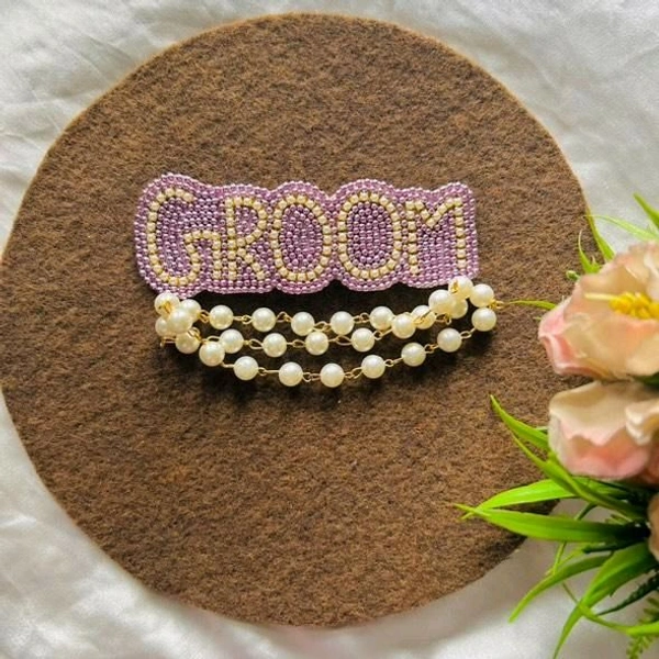 Groom Brooch  - light pink