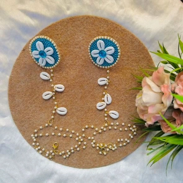 Sea Shell Hathphool  - Blue, Pair