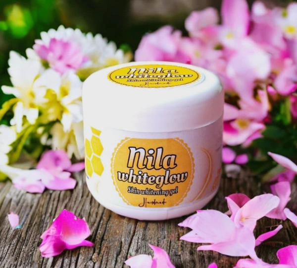𝗪𝗵𝗶𝘁𝗲𝗴𝗹𝗼𝘄 𝗦𝗸𝗶𝗻 𝗪𝗵𝗶𝘁𝗲𝗻𝗶𝗻𝗴 𝗚𝗲𝗹 - White, 75 Gram, Skin Whitening