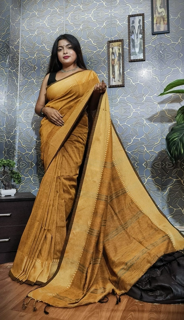 Handloom Woven Temple Border Cotton Saree - Husk