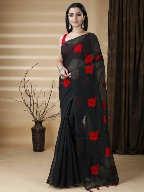 Handloom Floral Embroidered Cotton Blend Saree - Black