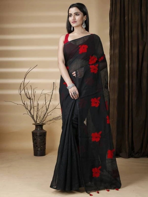 Handloom Floral Embroidered Cotton Blend Saree - Black