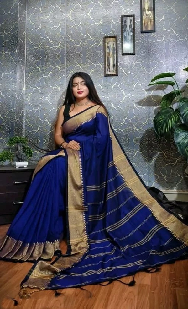 Handloom Woven Temple Border Cotton Saree - Dark Blue