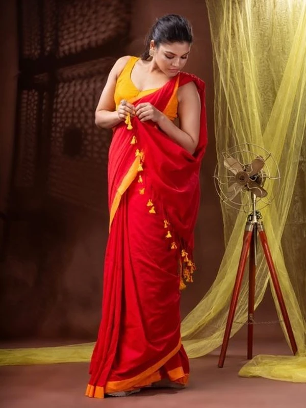 Handloom Solid Color Contrast Border Saree  - Red, Cotton, Cotton (CK)