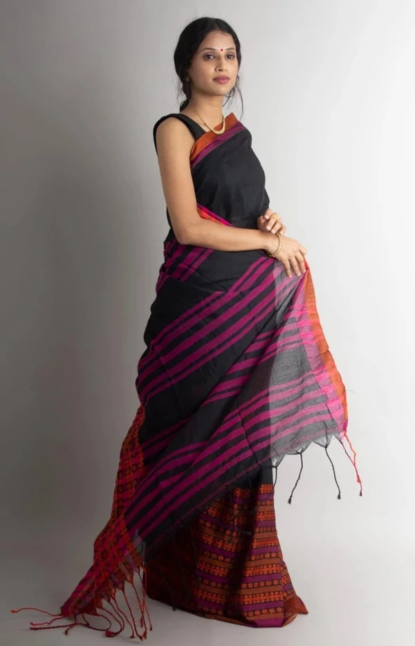 Handloom Begampuri Work Cotton Saree - Black & Maroon