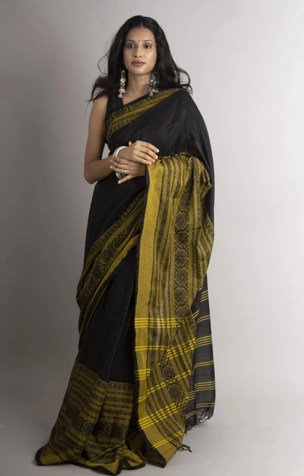 Handloom Begampuri Work Cotton Saree - Black & Gold