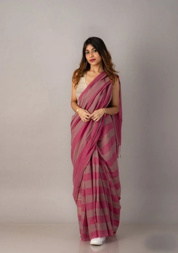 Handloom Self Contrast Strip Cotton Saree