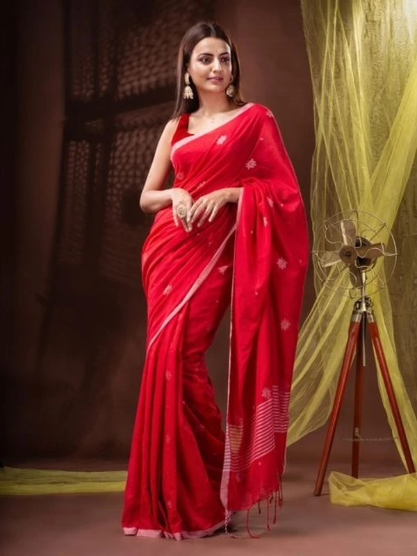 Handloom Floral Motive Saree - Red, Soft Cotton