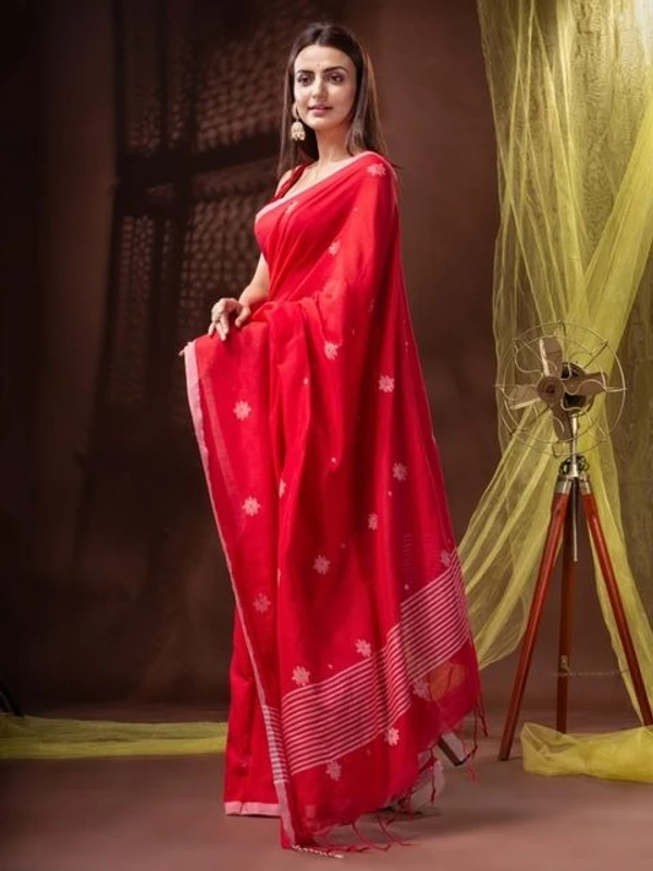 Handloom Floral Motive Saree - Red, Soft Cotton