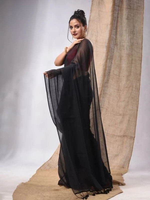 Handloom Solid Color Mul Cotton Saree - Free, Black