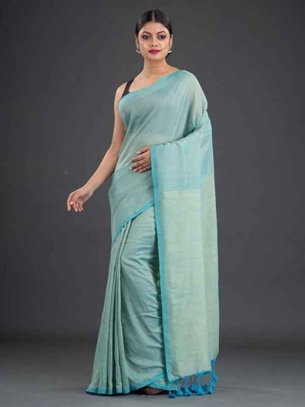 Handloom Contrast Border Cotton Saree - Free, Seagull, Cotton