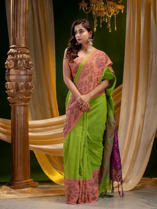 Handloom Jamdani Border Saree - Free, Japanese Laurel