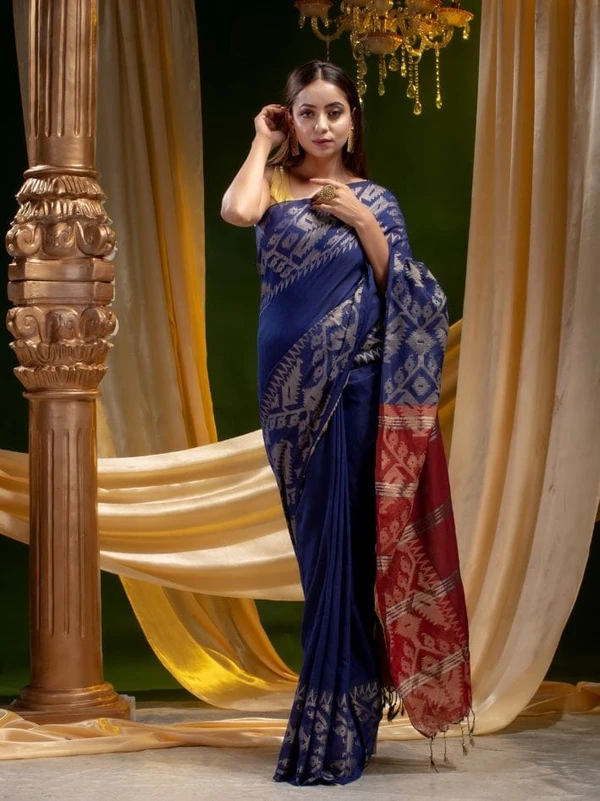 Handloom Jamdani Border Saree - Free, Navy Blue