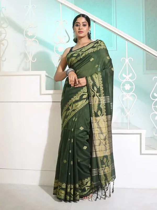 Handloom Jamdani Border Saree - Free, Costa Del Sol