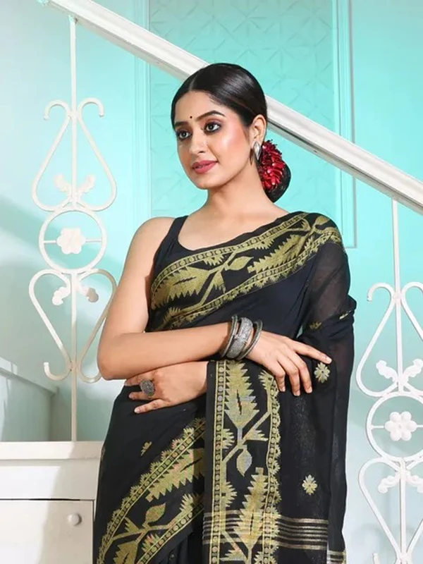 Handloom Jamdani Border Saree - Free, Black