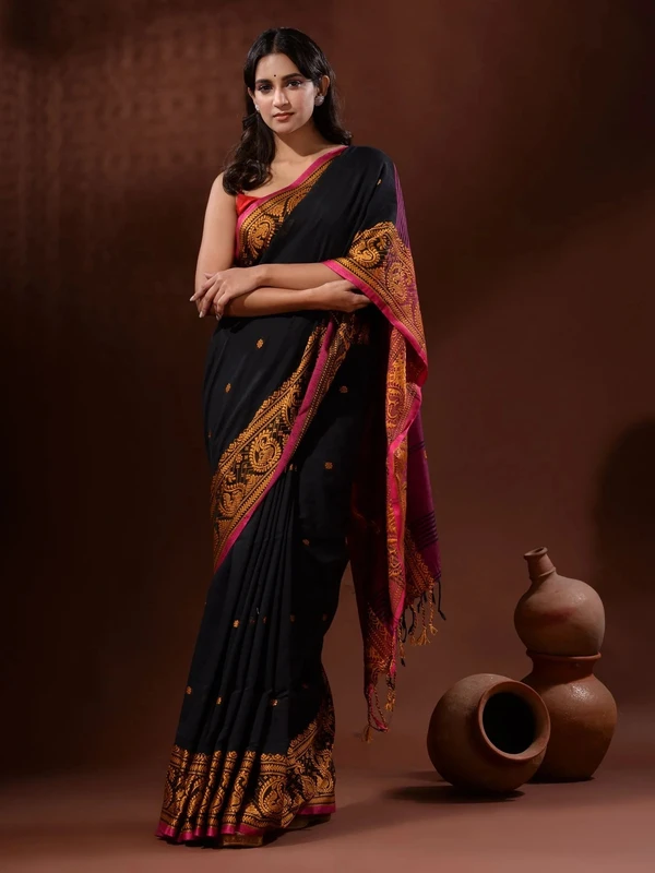 Handloom Woven Mango Border Saree - Free, Black & Magenta