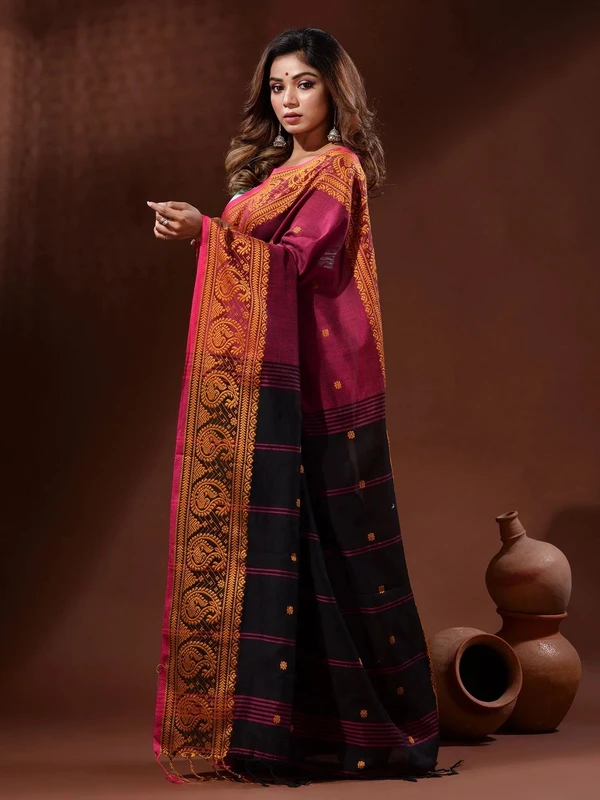 Handloom Woven Mango Border Saree - Free, Maroon & Black