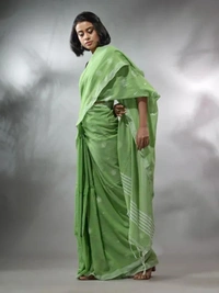 Handloom Floral Motive Saree - Pastel Green