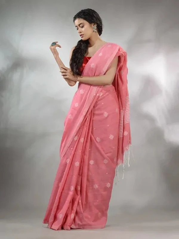 Handloom Floral Motive Saree - Salmon