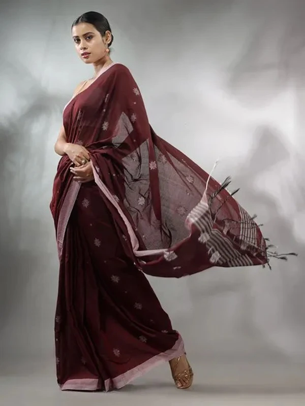 Handloom Floral Motive Saree - Coco