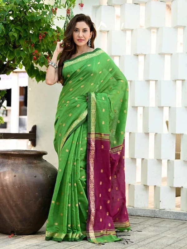 Handloom Floral Buta Cotton Silk Saree - Free, Green & Magenta