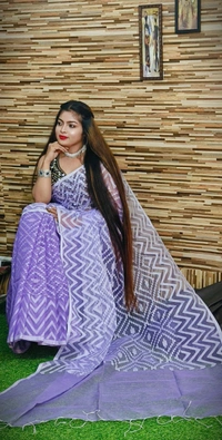 Handloom ZigZag Zari Woven Jamdani