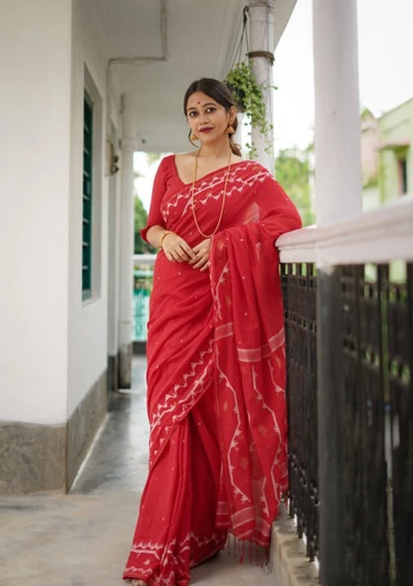 Handloom Cotton Nayantara Jamdani Polka Dot Saree - Free, Red, Soft