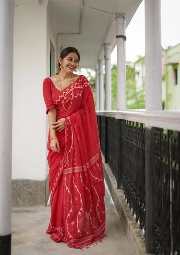Handloom Cotton Nayantara Jamdani Polka Dot Saree - Free, Red, Soft