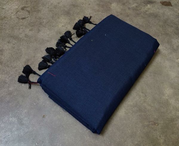 Handloom Solid Color Long Tassel Saree - Free, Black Rock
