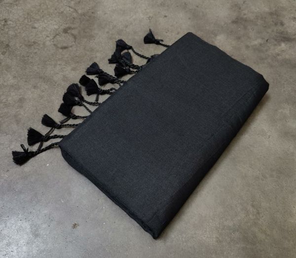 Handloom Solid Color Long Tassel Saree - Free, Black