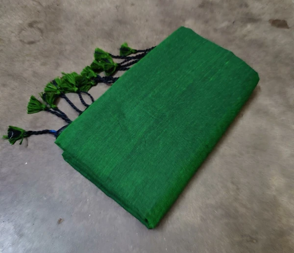 Handloom Solid Color Long Tassel Saree - Free, Green