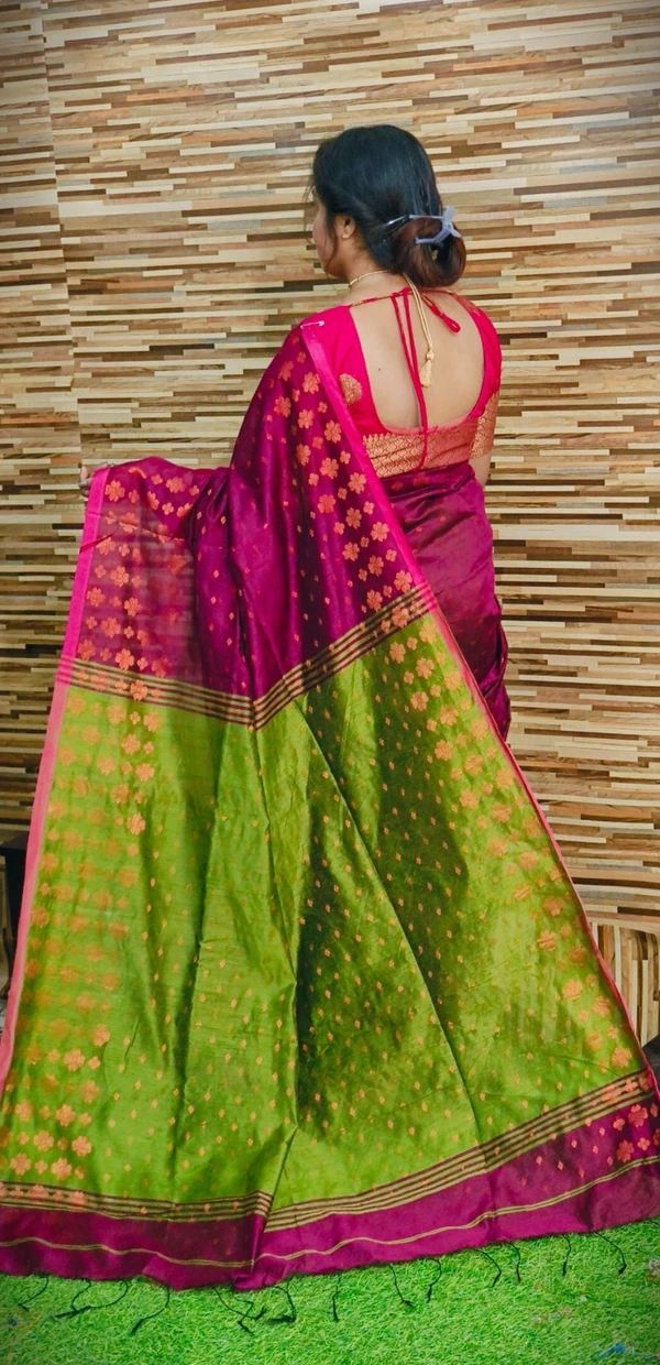 Handloom Floral Buta Cotton Silk Saree - Free, Magenta & Green