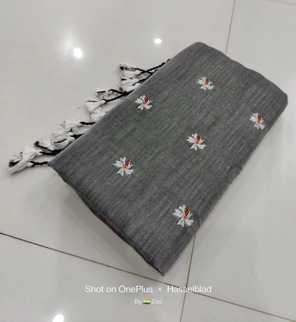 Handloom Floral Embroidered Cotton Saree - Silver