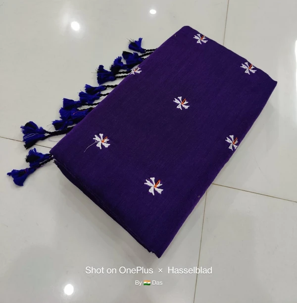 Handloom Floral Embroidered Cotton Saree - Lucky Point