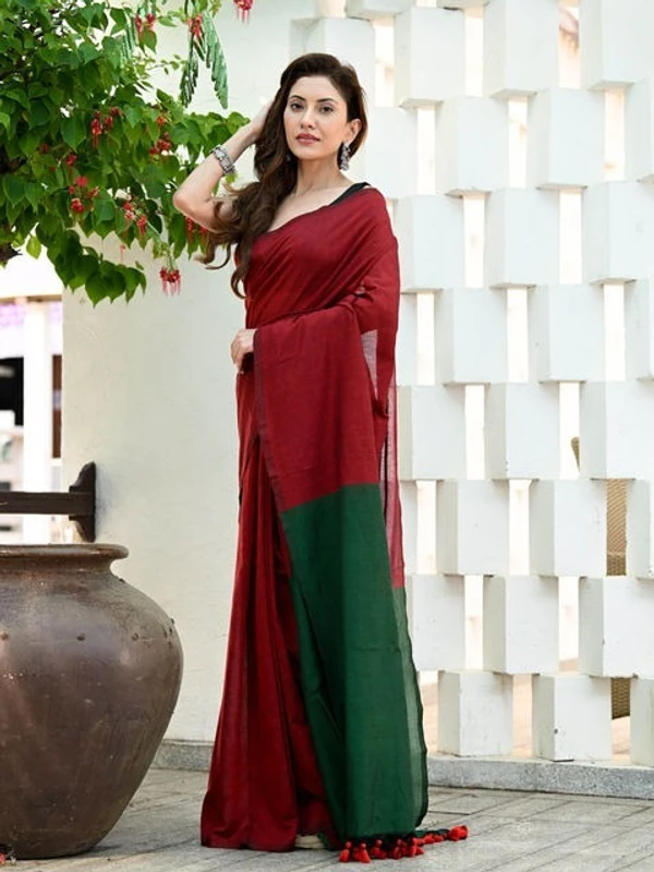 Handloom Solid Color Contrast Pallu Saree - Mexican Red, Cotton (CK)