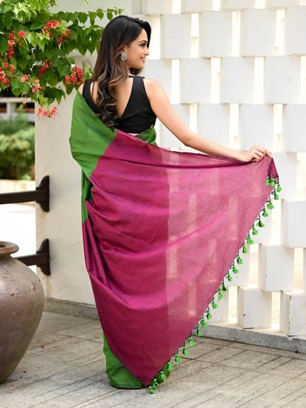 Handloom Solid Color Contrast Pallu Saree - Japanese Laurel, Cotton (CK)