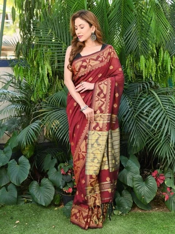 Handloom Jamdani Border Saree - Guardsman Red