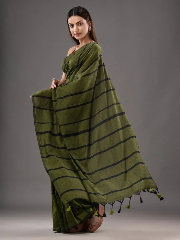 Handloom Solid Color Small Strips Saree - Cardin Green