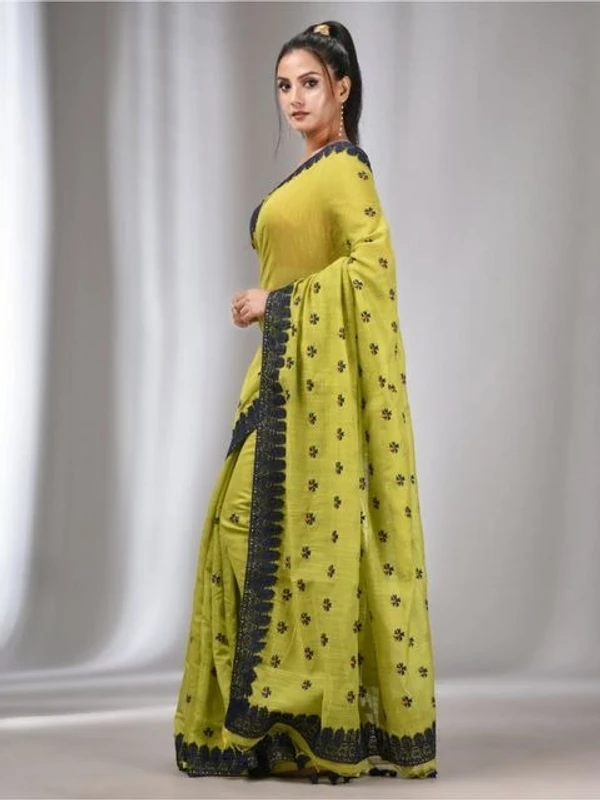 Handloom Woven Lace Border Saree - Olive