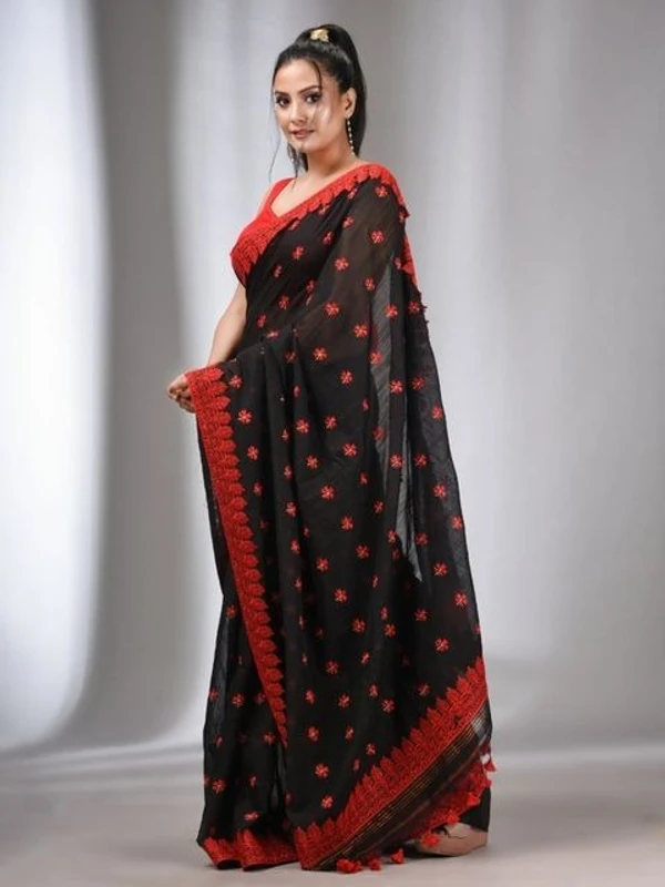 Handloom Woven Lace Border Saree - Black