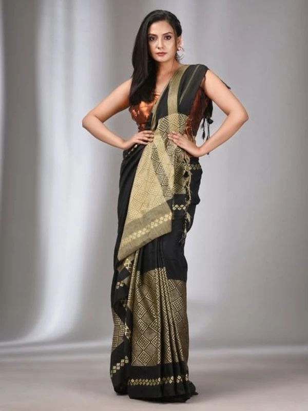 Handloom Contrast Woven Border Saree - Black