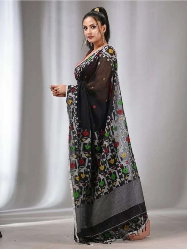 Handloom Linen Cotton Nayantara Jamdani - Black