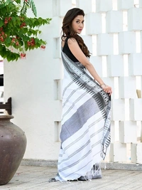 Handloom Cross Woven Border Saree - White, Cotton, Cotton