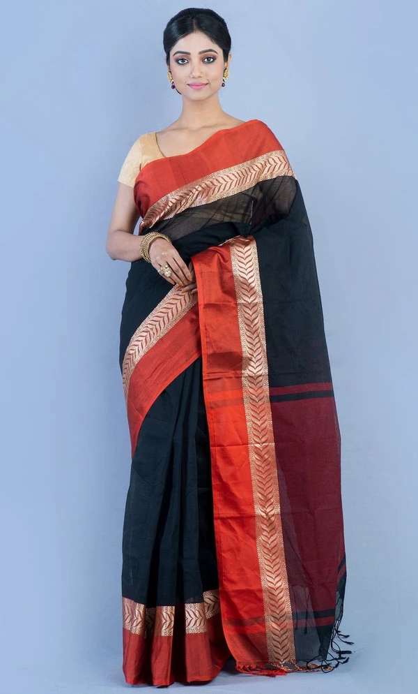 Handloom Cotton Bengali Tant Saree - Black & Red