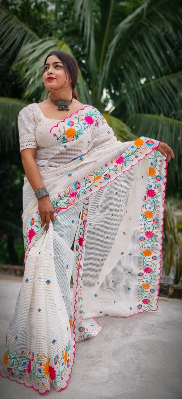 Handloom Artistic Floral Embroidered Saree - White