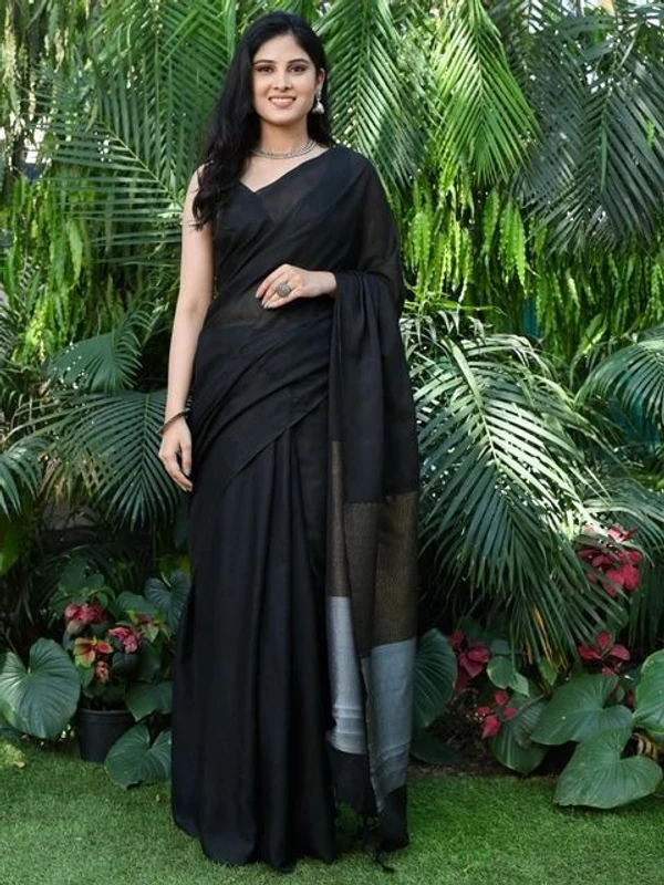 Handloom Solid Color 2D Pallu Saree - Black, Cotton, Cotton (CK)