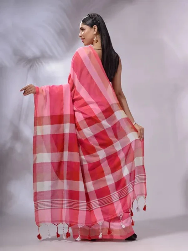 Handloom Contrast Colored Check Saree - Pink