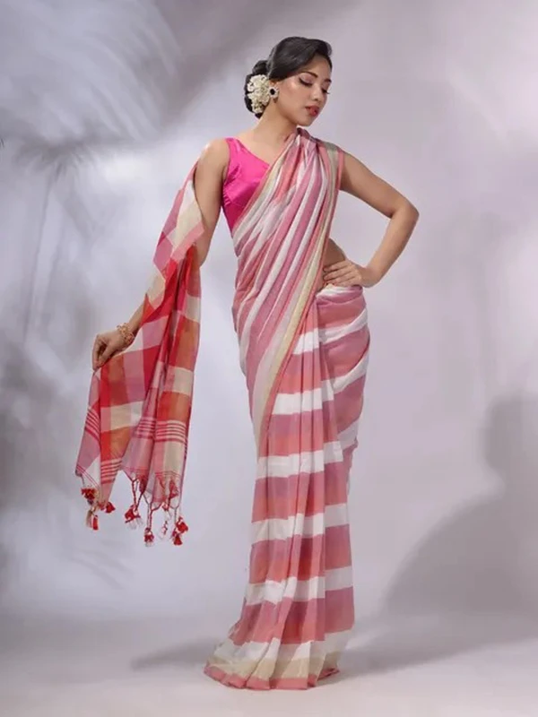 Handloom Contrast Colored Check Saree - Bazaar